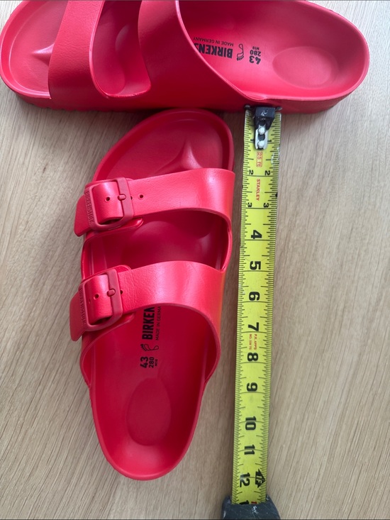 NWT Birkenstock Arizona EVA Sandals in Red main image 4